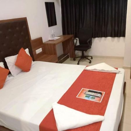 Sai Deep Lodging Navi Mumbai Bagian luar foto